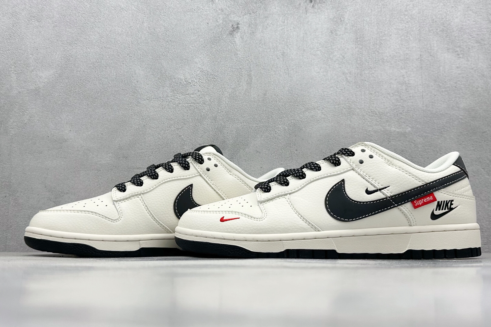 超入手困難ナイキ SB ダンクロー・スープラムコラボレーション日本限定