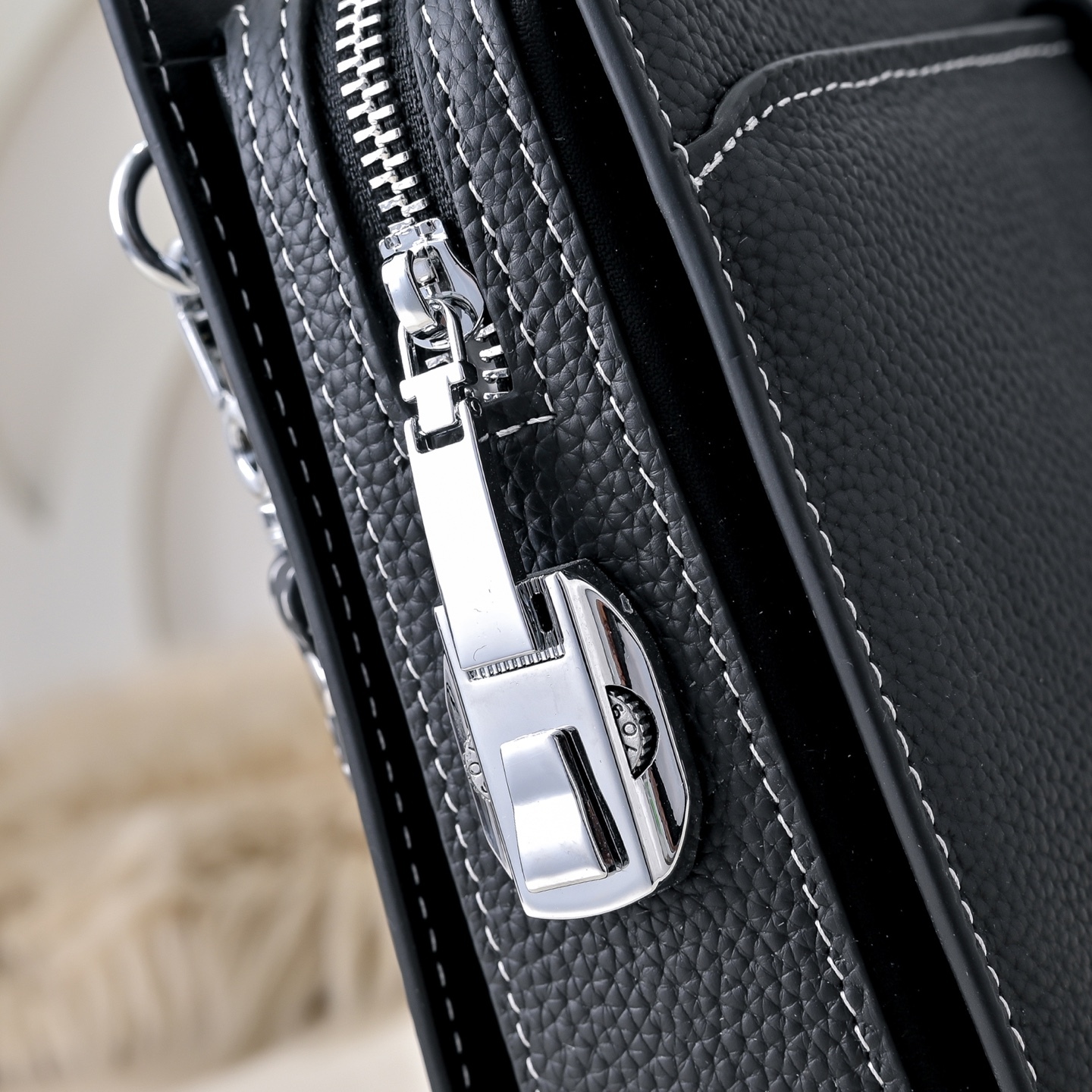 エルメス ジップ レザー クラッチバッグ