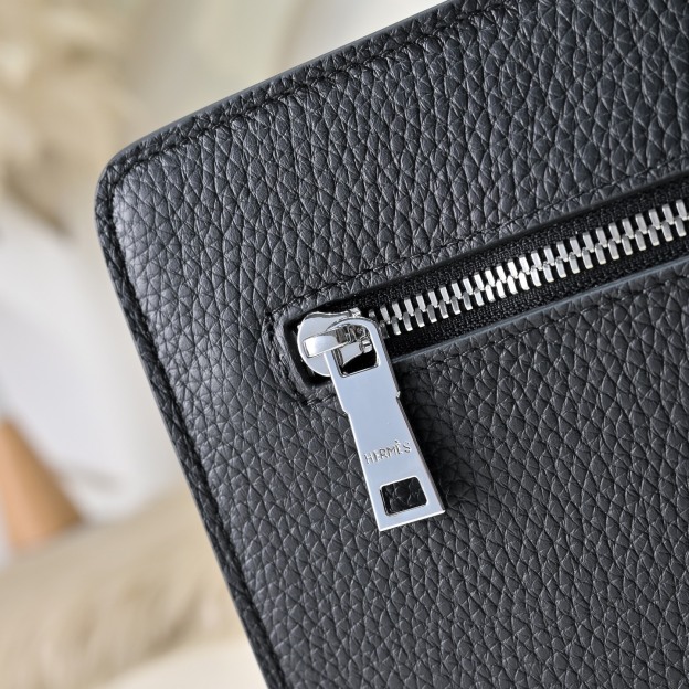 エルメス ジップ レザー クラッチバッグ