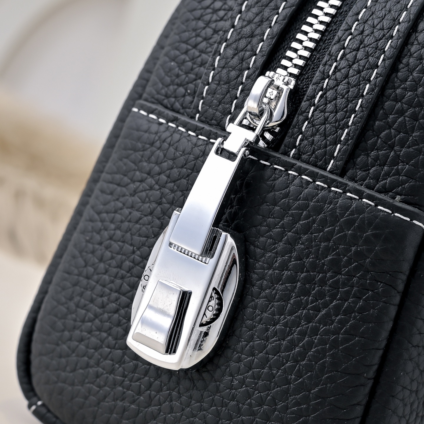 エルメス ジップ レザー クラッチバッグ