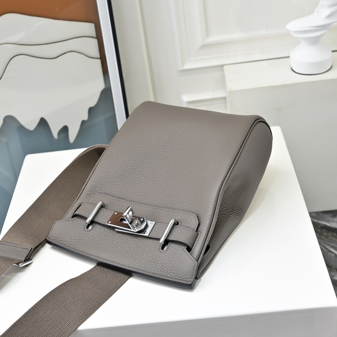 エルメス アック・ア・ドス PM リュックサック「Hac a Dos Backpack」