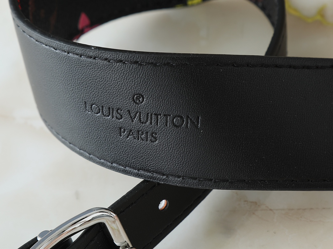 ルイ・ヴィトン LV x TM キャリーオール･カーゴ バイブ PM バッグ「CarryAll Bag」