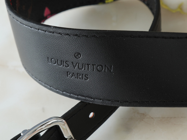 ルイ・ヴィトン LV x TM キャリーオール･カーゴ バイブ PM バッグ「CarryAll Bag」