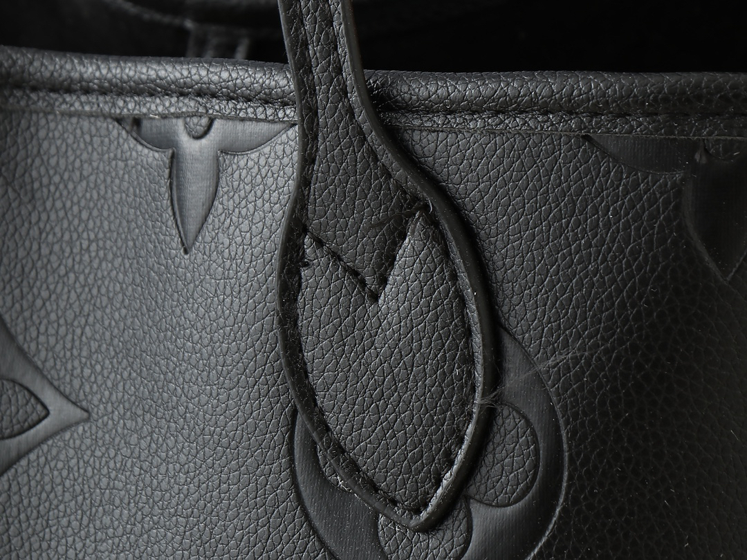 ルイ・ヴィトン LV x TM ネヴァーフル PM/MM バッグ「Neverfull Bag」