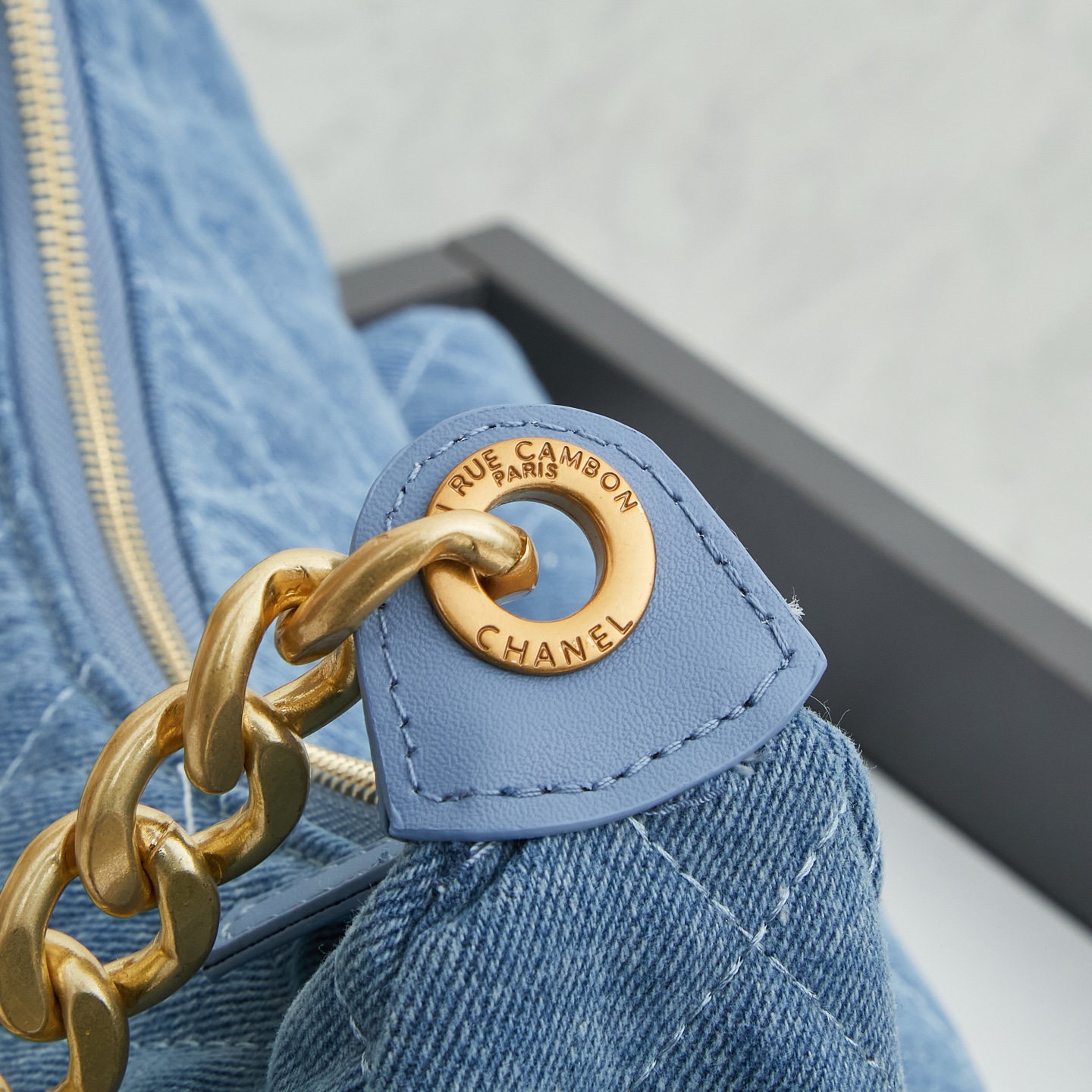 シャネル キルティング ホーボー バッグ「Hobo Bag」