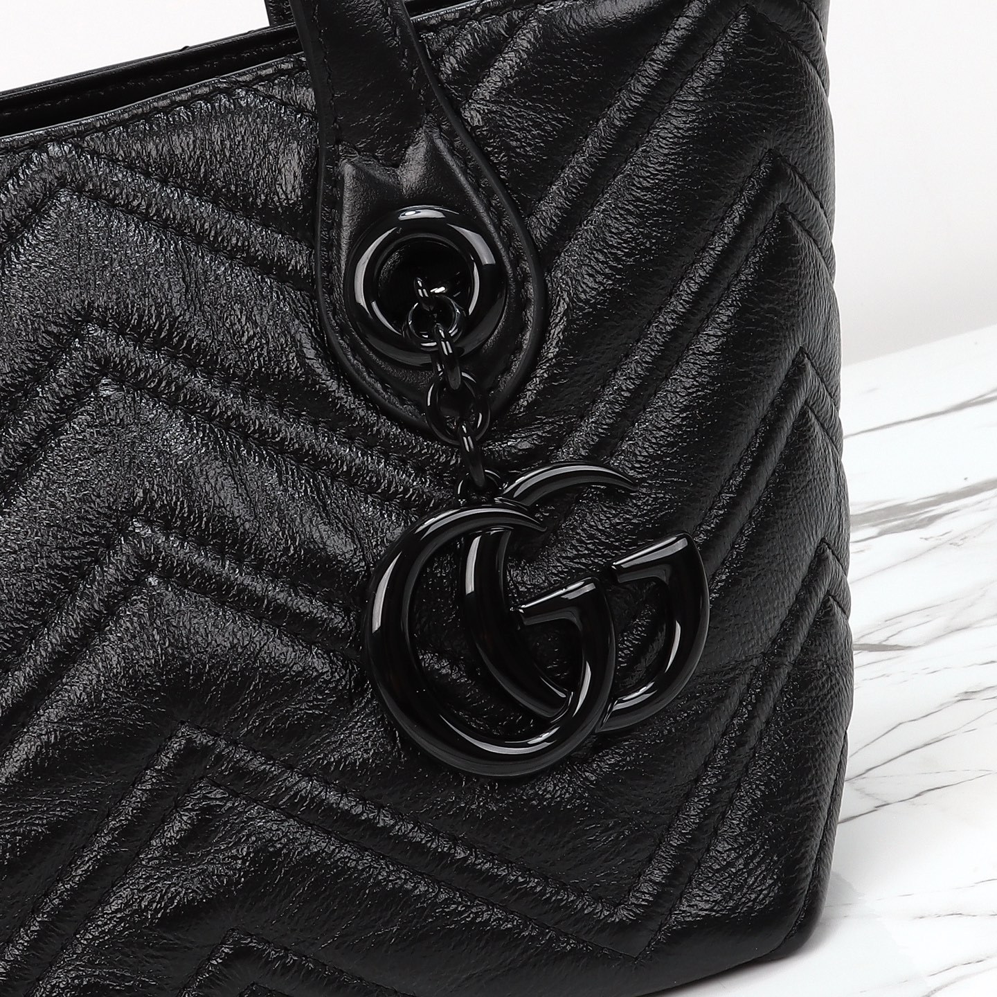 グッチ〔GGマーモント〕スモール トートバッグ「GG Marmont Bag」