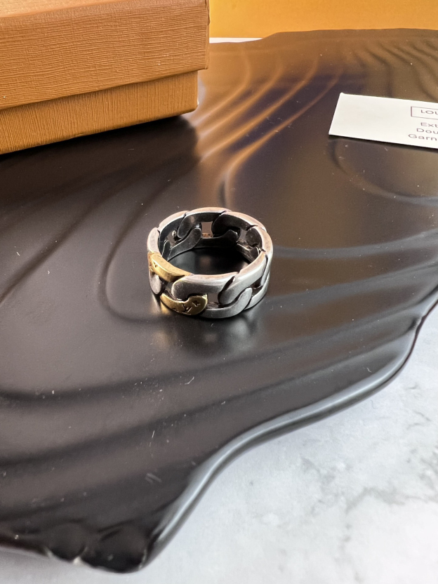 ルイ・ヴィトン ファッションジュエリー リング