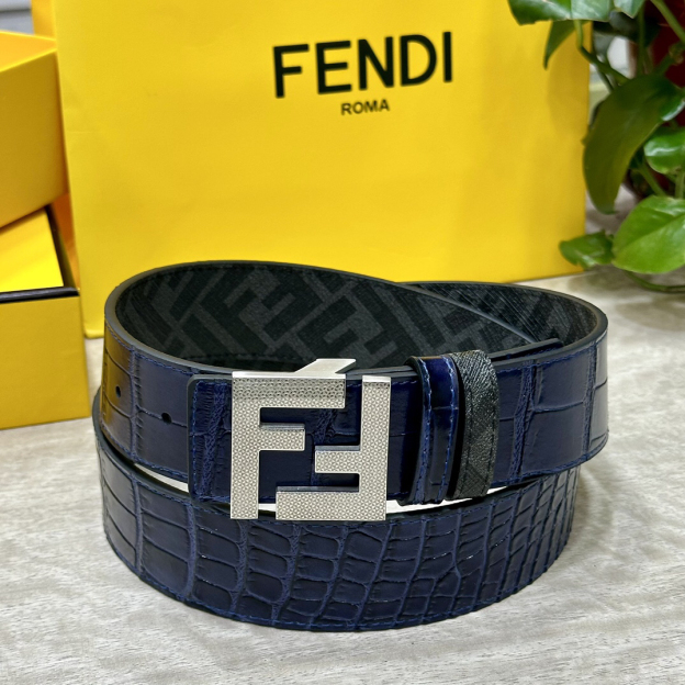 フェンディ「Fendi」FF ベルト - リバーシブル フックベルト