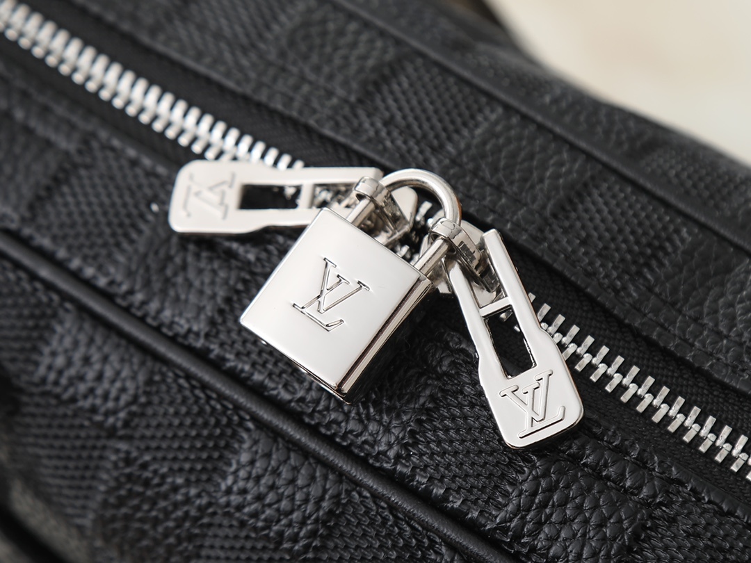 ルイ・ヴィトン ポルト ドキュマン･ヴォワヤージュ「Porte-Documents Voyage」