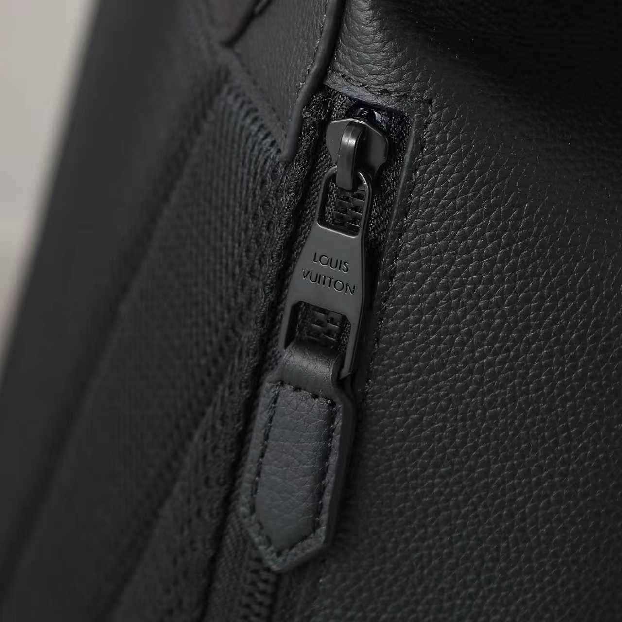 ルイ・ヴィトン ファストライン・バックパック M15262 N グレード