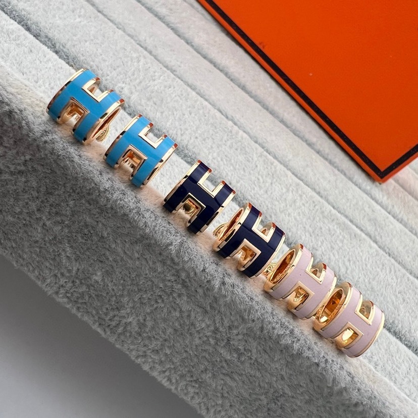 エルメス イヤリング、卓越した職人技の輝き