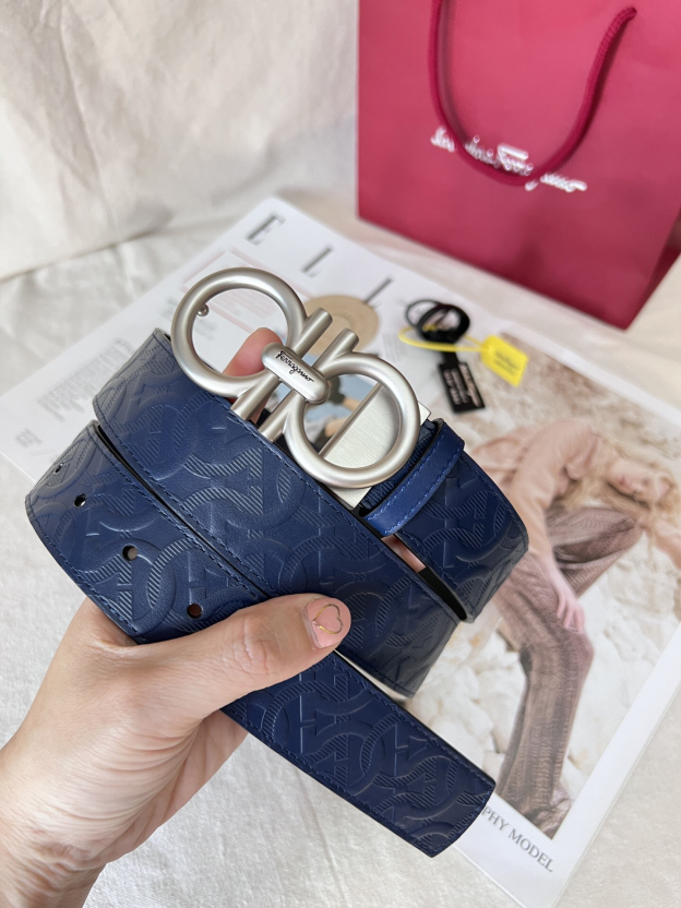 フェラガモ「Ferragamo」リバーシブルベルト