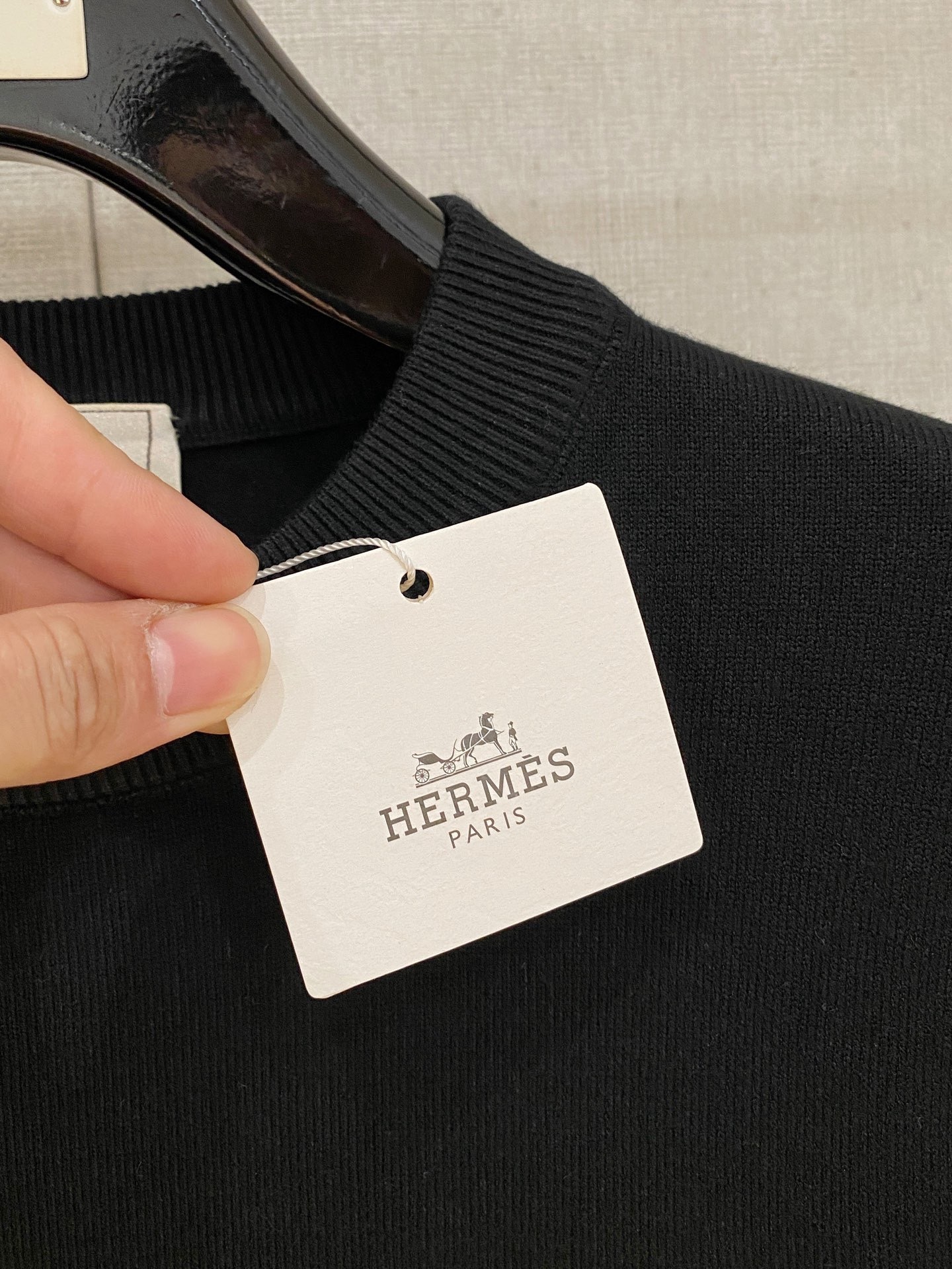 エルメス「Hermès」春季新作ラウンドネックスウェット