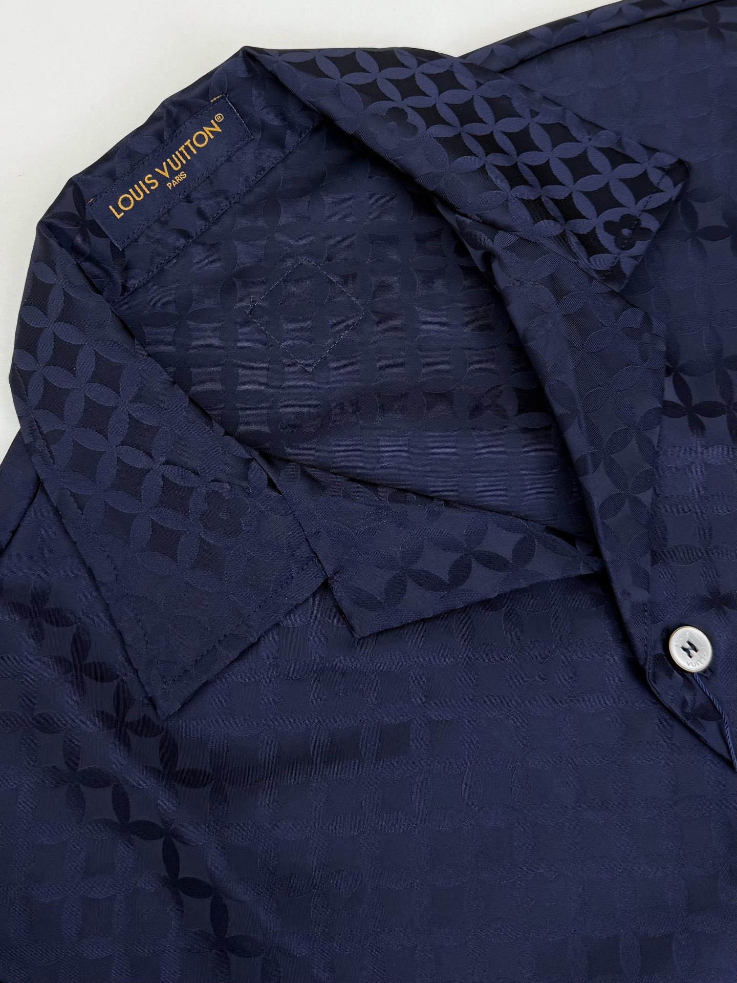 ルイ・ヴィトン「Louis Vuitton」2026 早春 コレクション シャツ