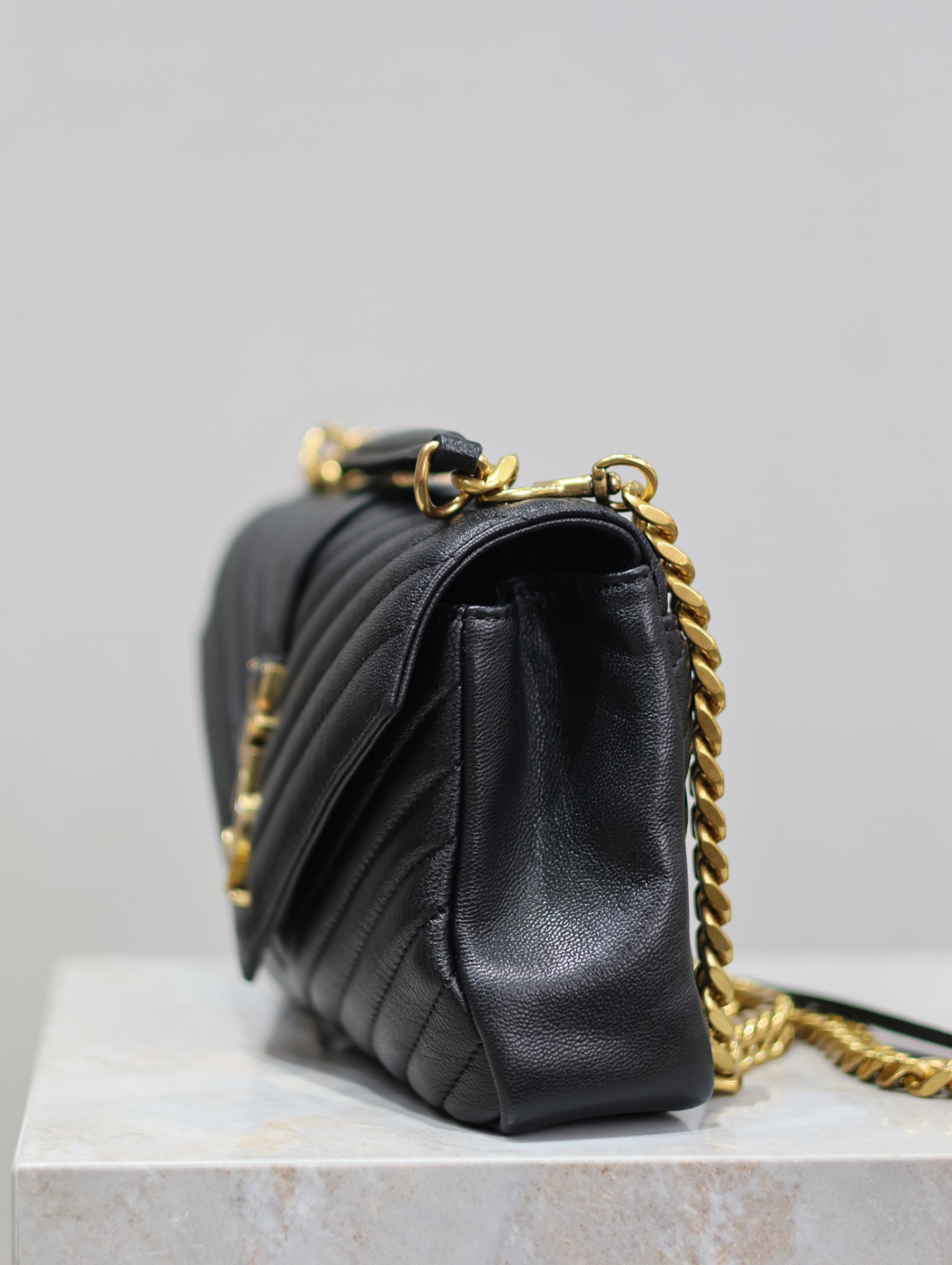サンローラン「Saint Laurent」メッセンジャーバッグ