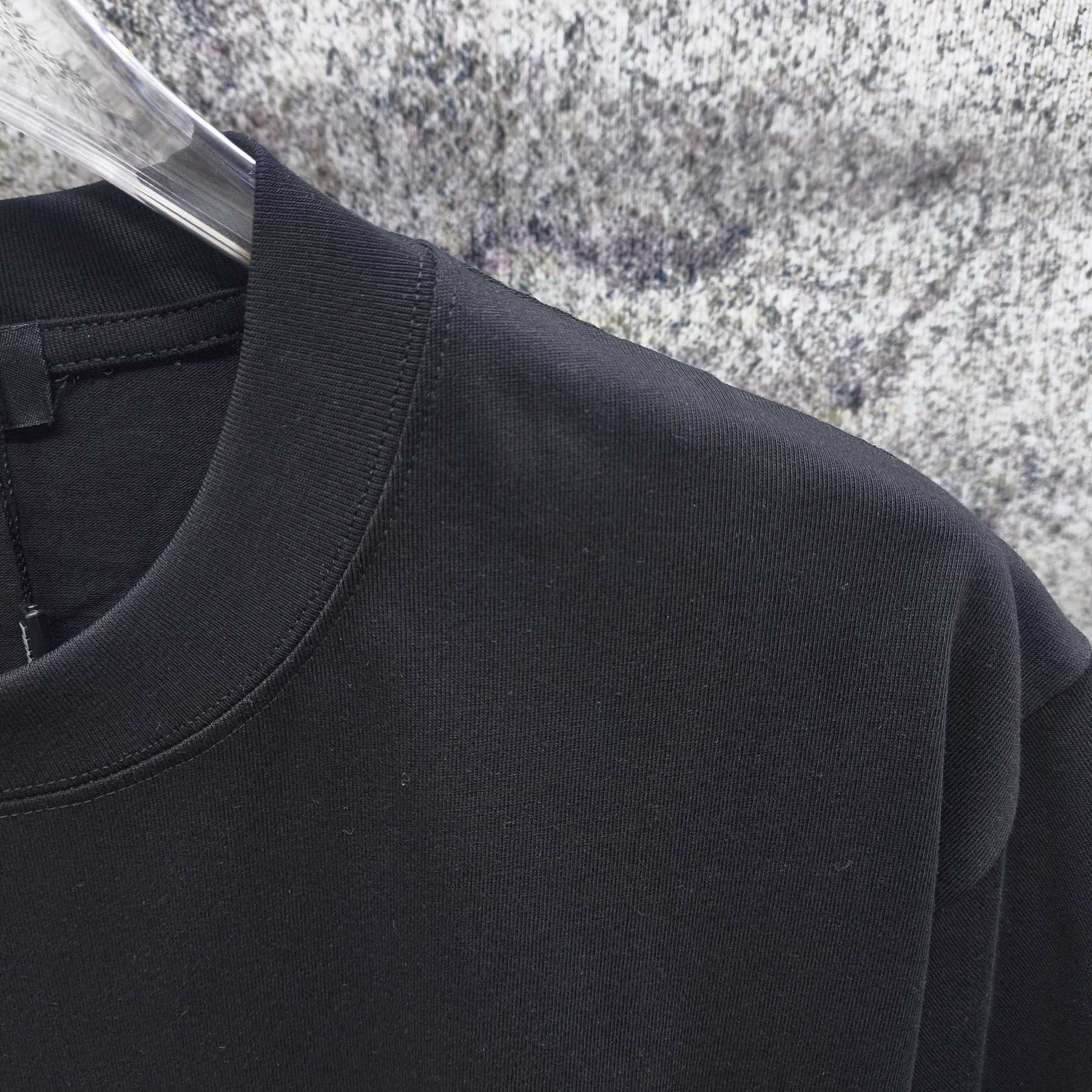 エルメス「Hermès」 クルーネックTシャツ 軽やかな着心地 春夏新作