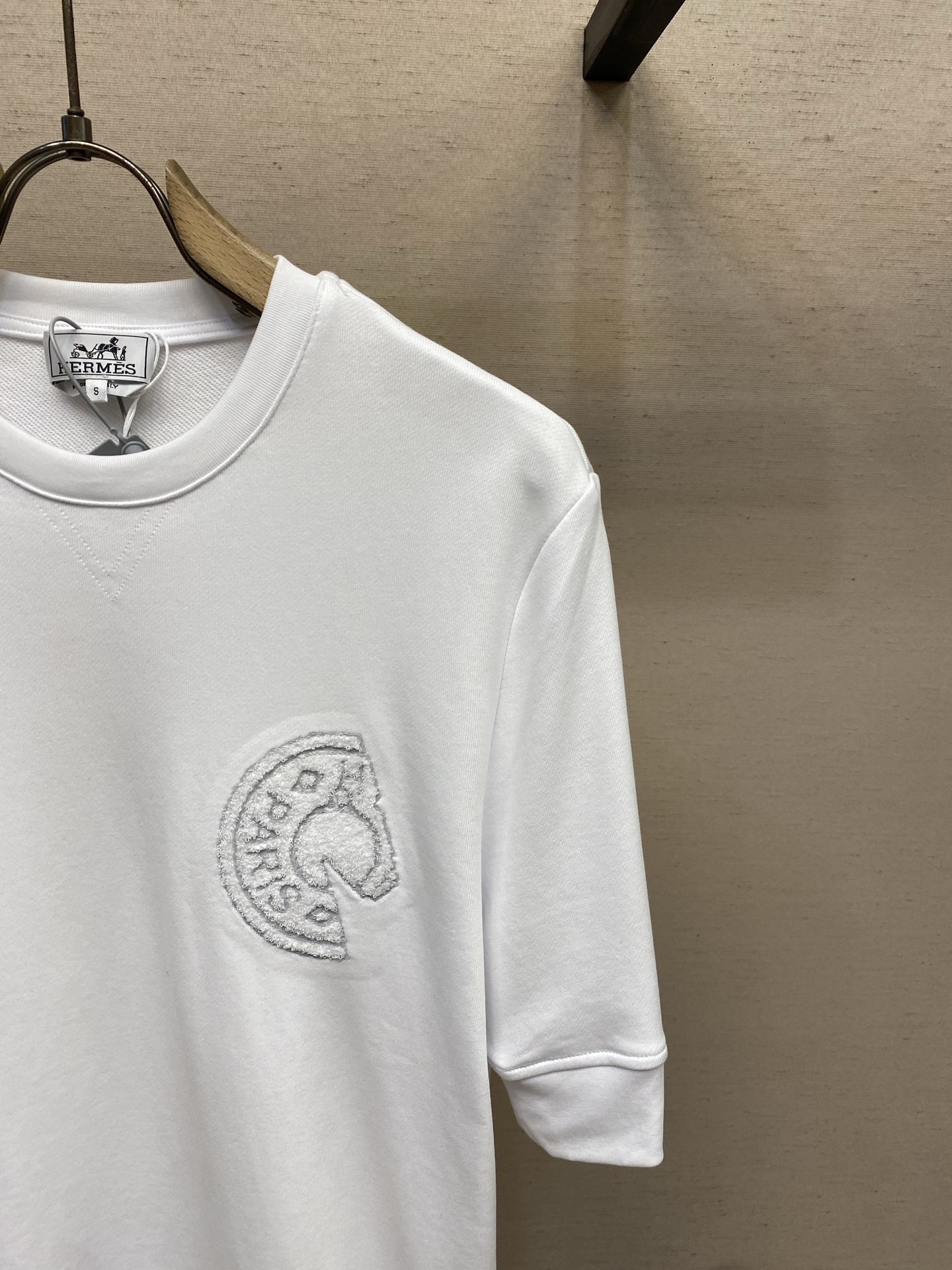 エルメス「Hermès」 クルーネックTシャツ 軽やかな着心地 春夏新作