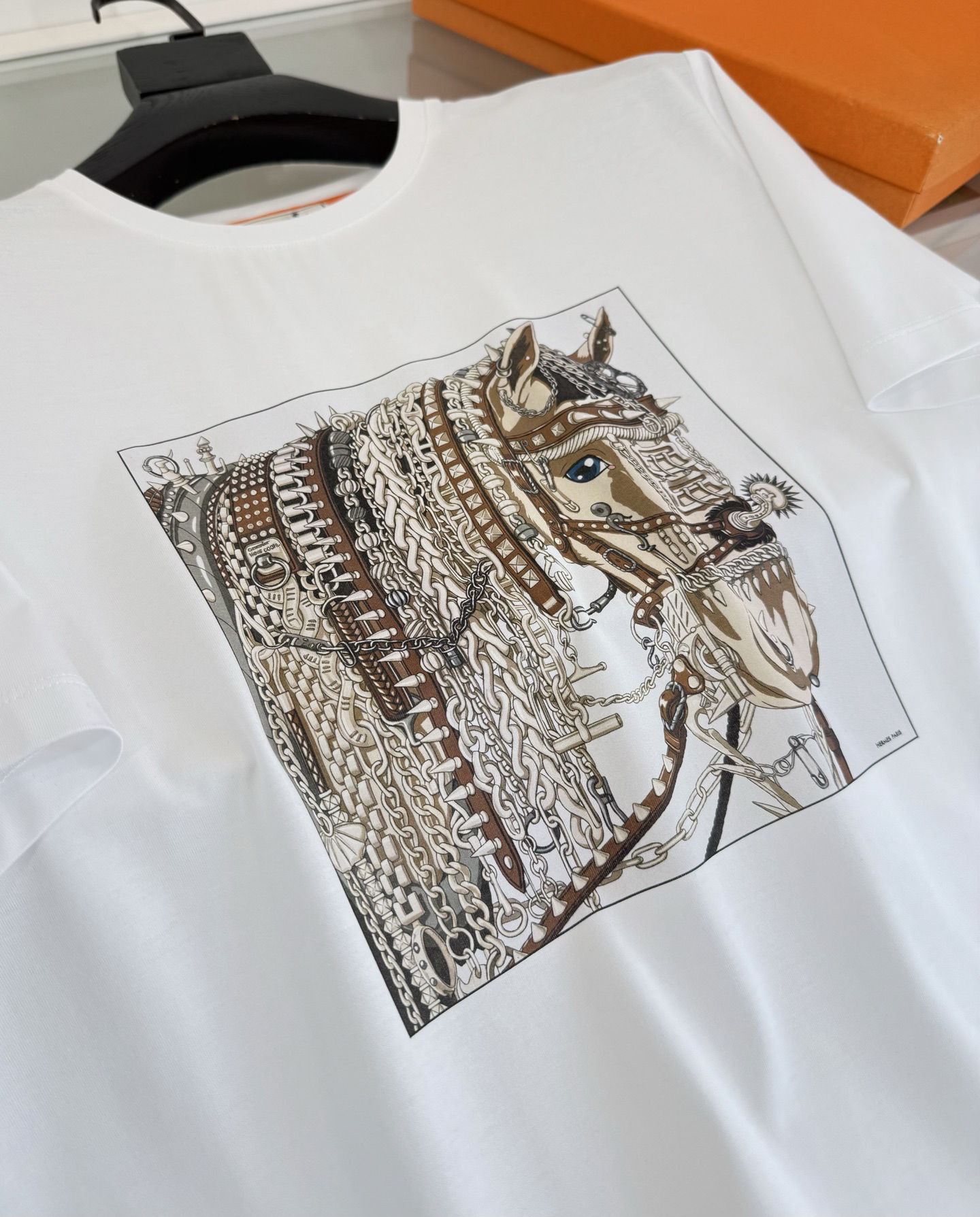 エルメス「Hermès」 クルーネックTシャツ 軽やかな着心地 春夏新作