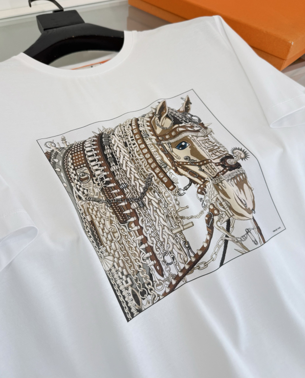 エルメス「Hermès」 クルーネックTシャツ 軽やかな着心地 春夏新作