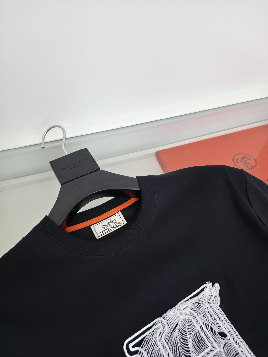エルメス「Hermès」 クルーネックTシャツ 軽やかな着心地 春夏新作