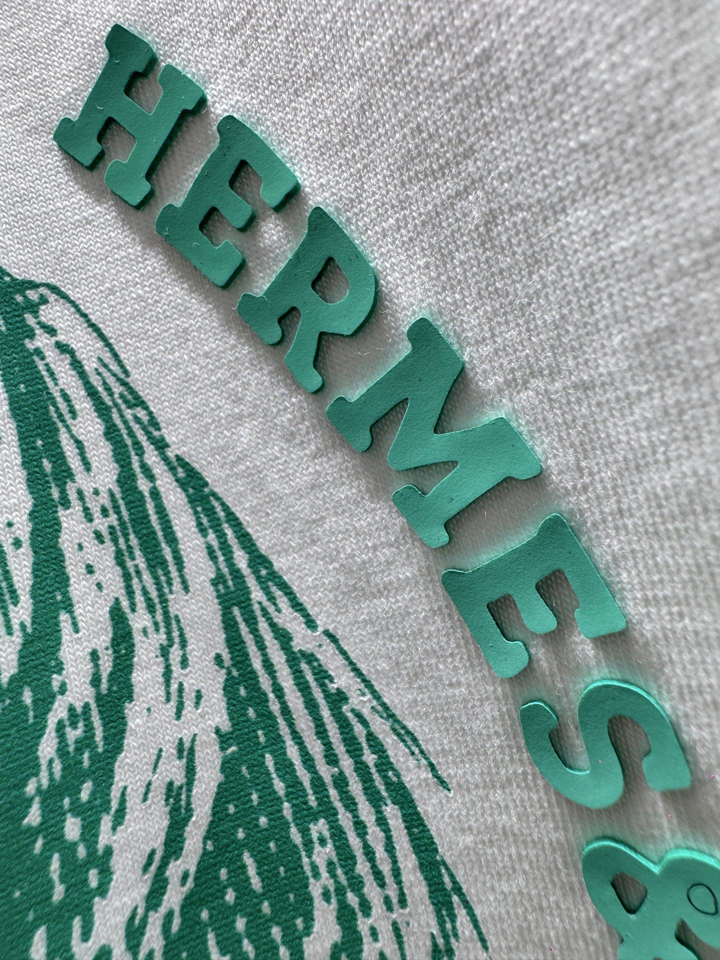 エルメス「Hermès」 クルーネックTシャツ 軽やかな着心地 春夏新作