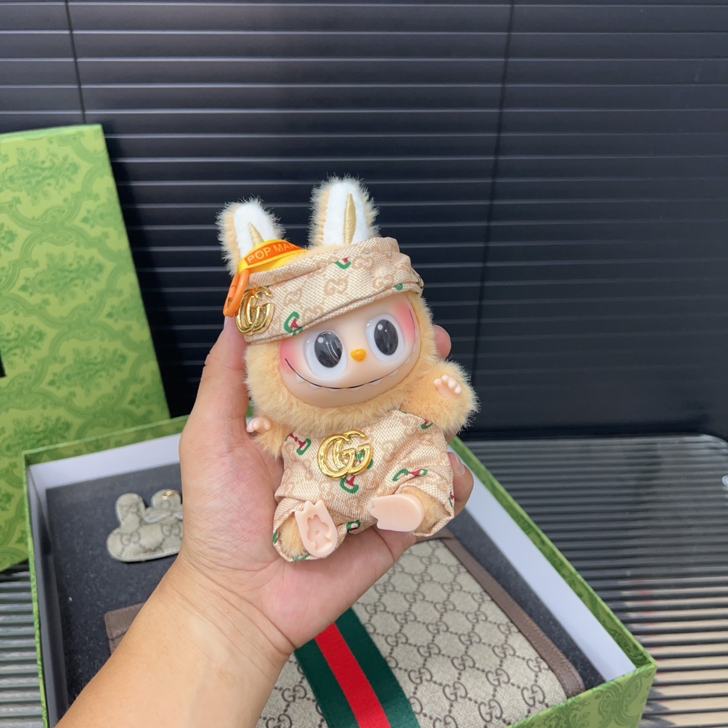 「グッチ」Gucci GG 柄クラッチバッグ＋チャーム＋ドール ギフトセット 限定セール 大人気販売中