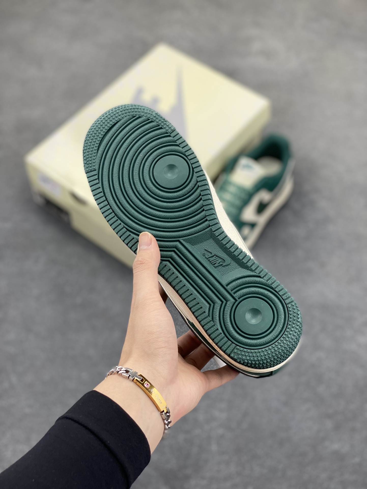 ナイキ「Nike」アライアンス製品 ク ロー カジュアルスニーカー