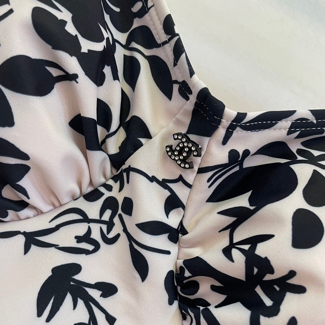 シャネル「Chanel」セパレート水着「2025夏季限定・人気プレミアムスイム登場！」