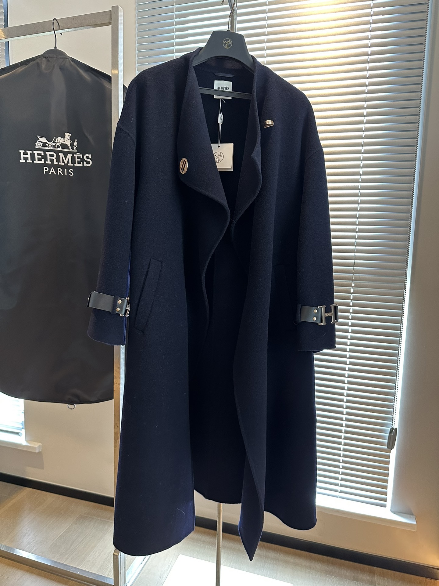 エルメス「Hermès」ラグジュアリーカシミアコート