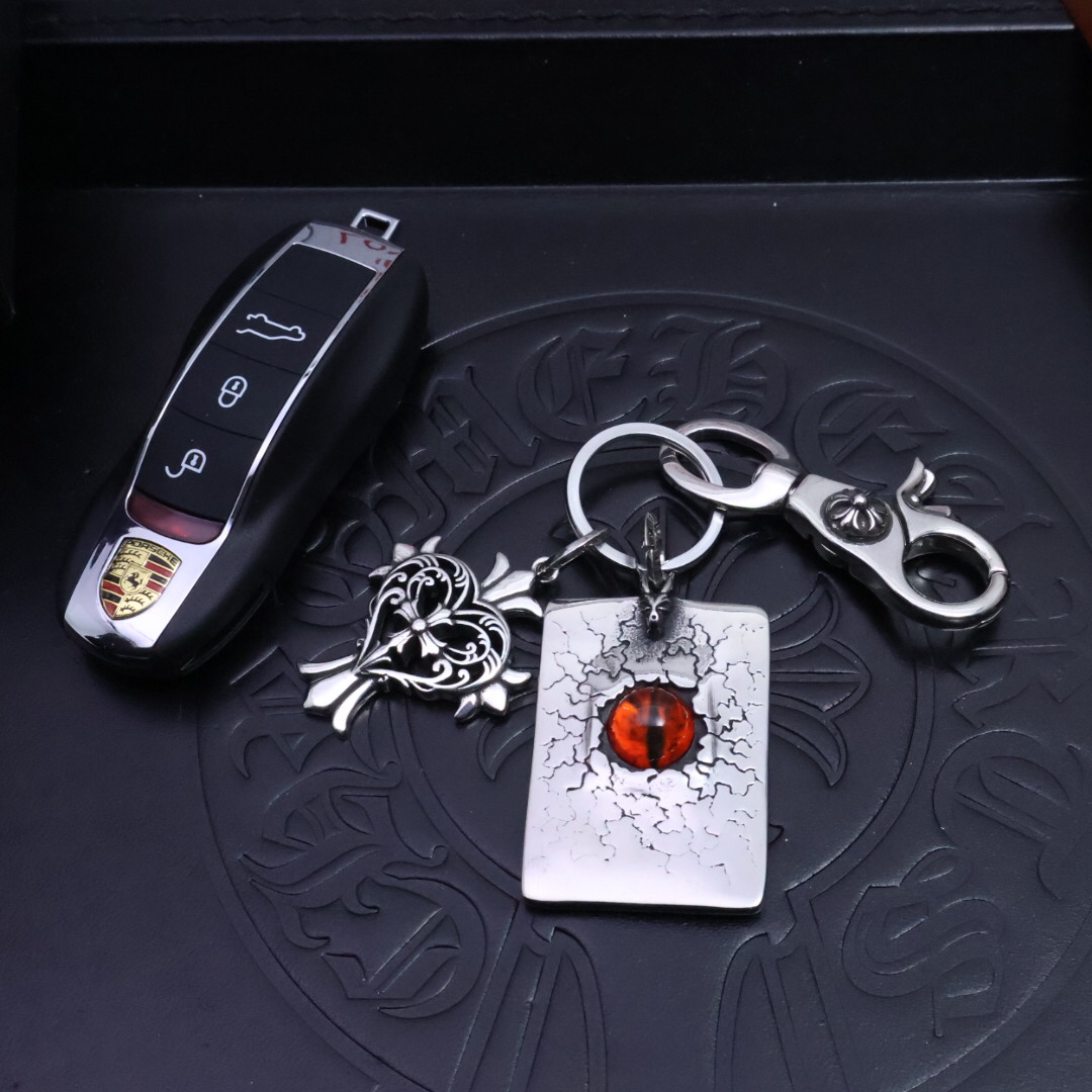 クロムハーツ「Chrome Hearts」キーホルダー＆バッグチャーム - トレンドシンボル