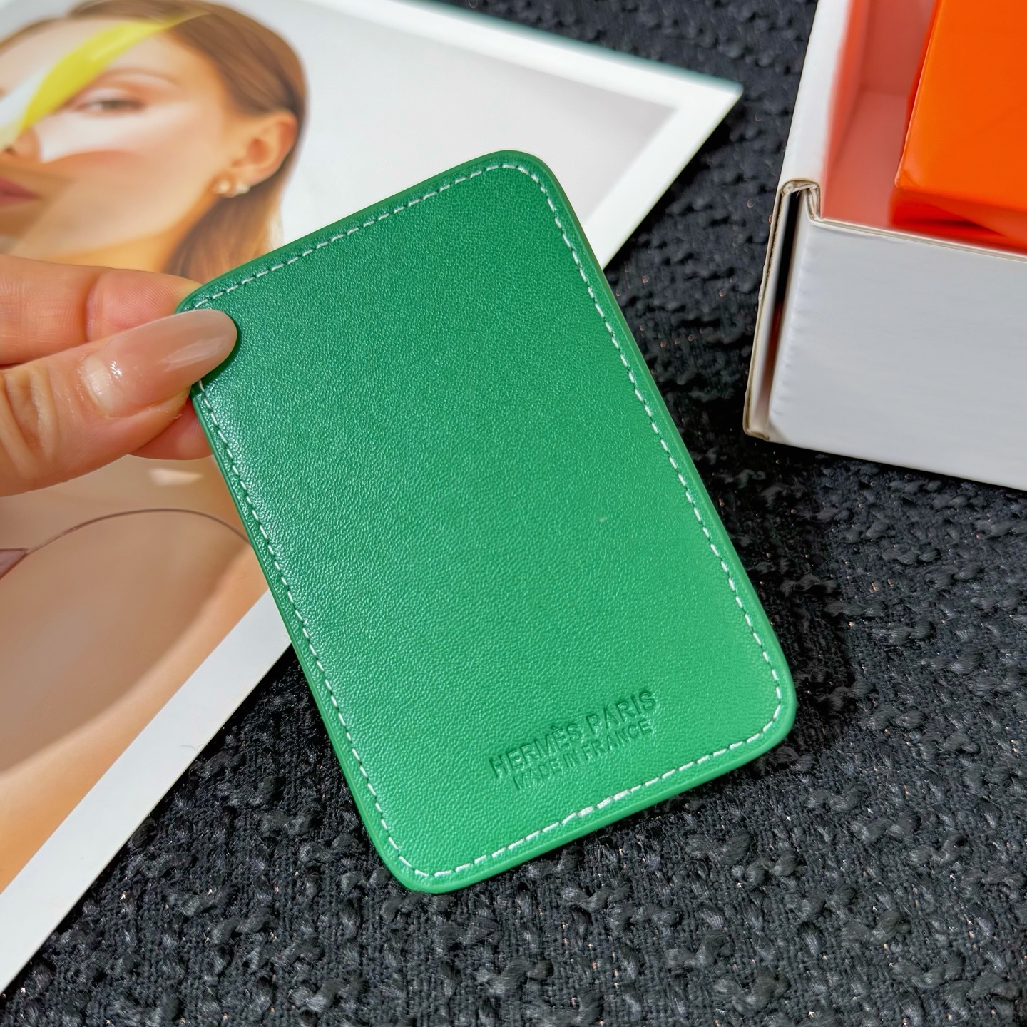 【限定新入荷】エルメス Cheval MagSafe 本革カードケース「12 シリーズ以降全 iPhone 対応」