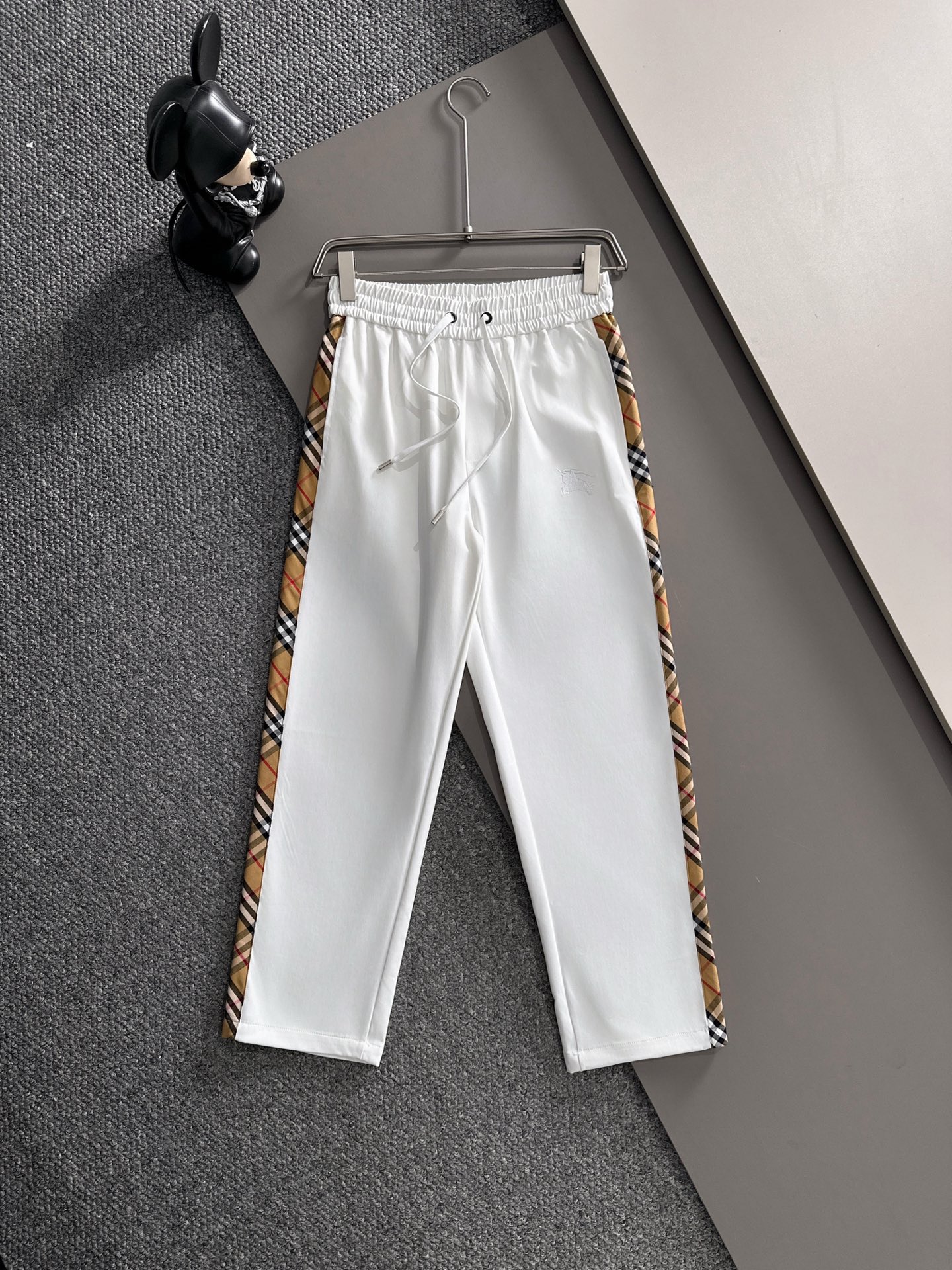 バーバリー「Burberry」秋冬 メンズカジュアルスポーツセット