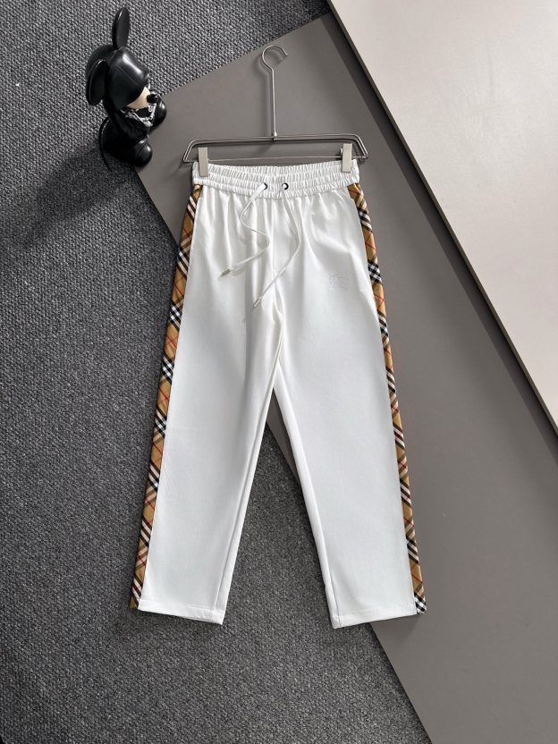 バーバリー「Burberry」秋冬 メンズカジュアルスポーツセット