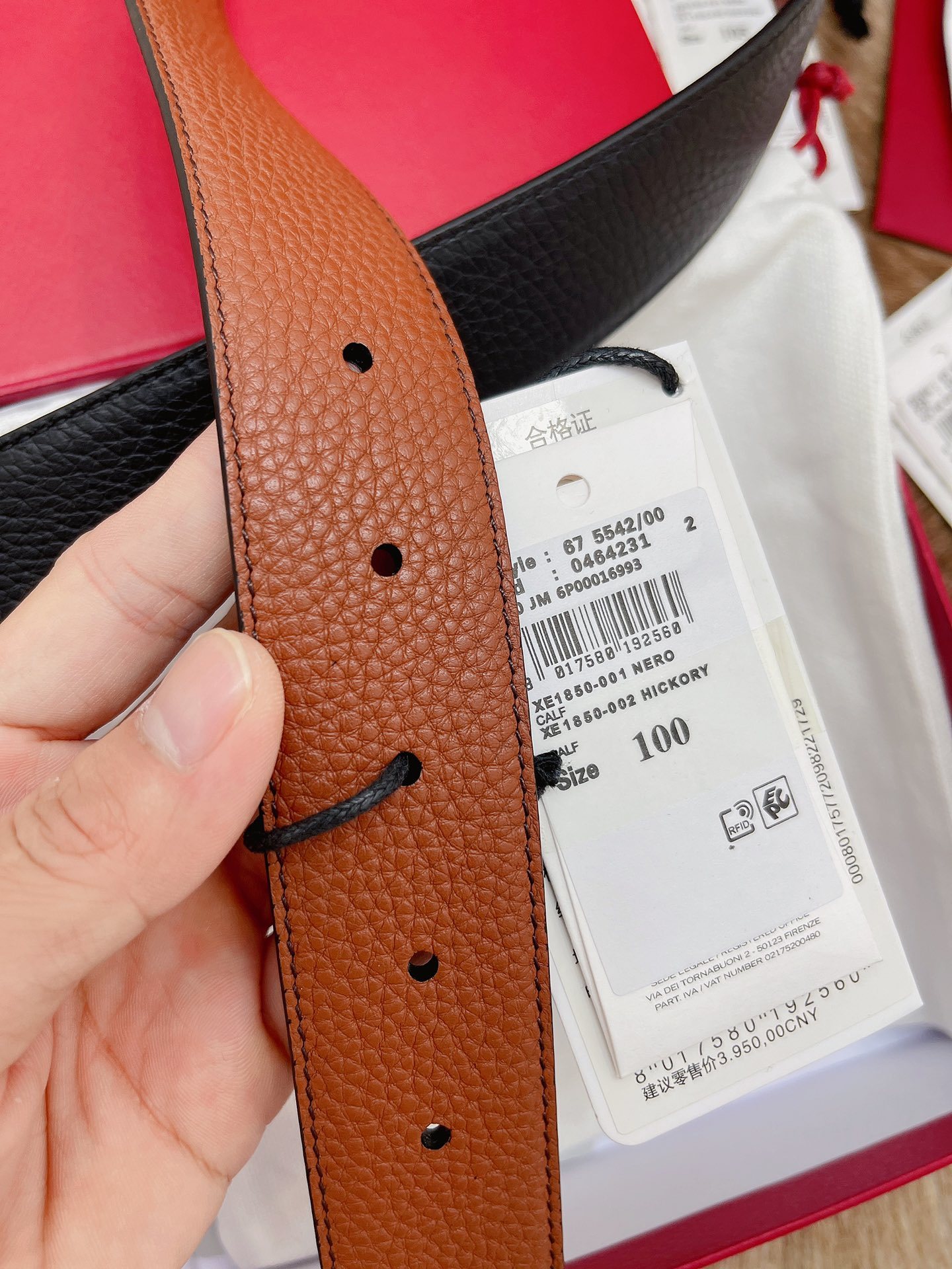 【新規倉庫入り】Salvatore Ferragamo 職人仕上げ高級ベルト「全長約 100cm」