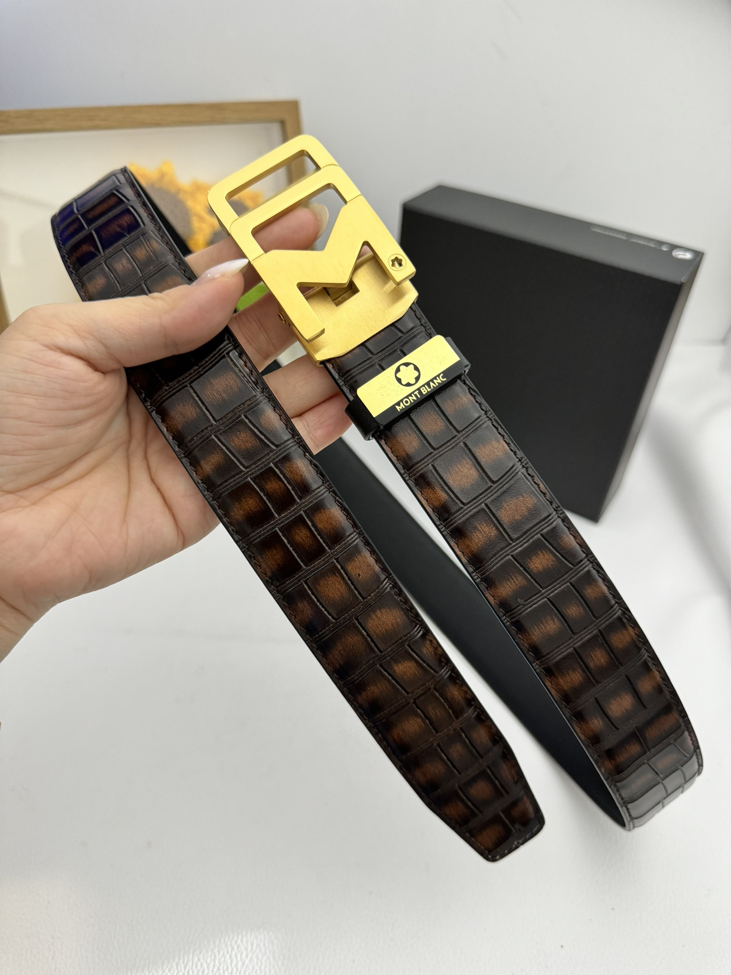 【厳選在庫】Montblanc ビジネスマン正装ベルト「全長約 100cm」