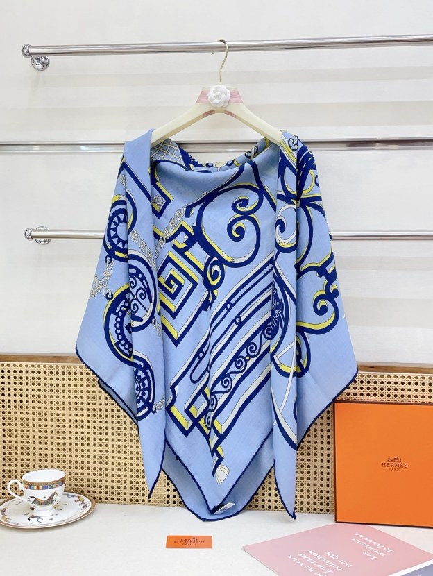 エルメス 新作ファッションアイテム カシミアスカーフ