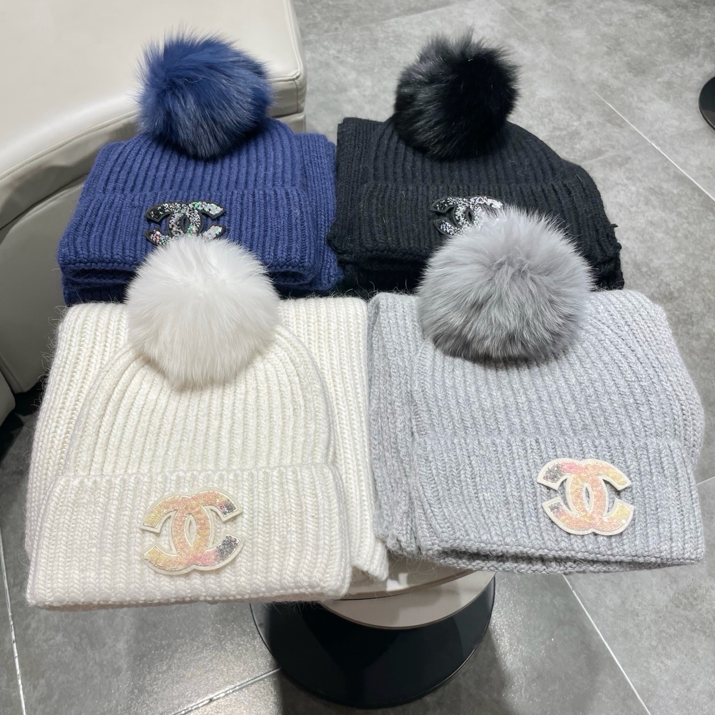 【定番人気】シャネル 秋冬 防寒アクセサリー マフラー＆ハットセット