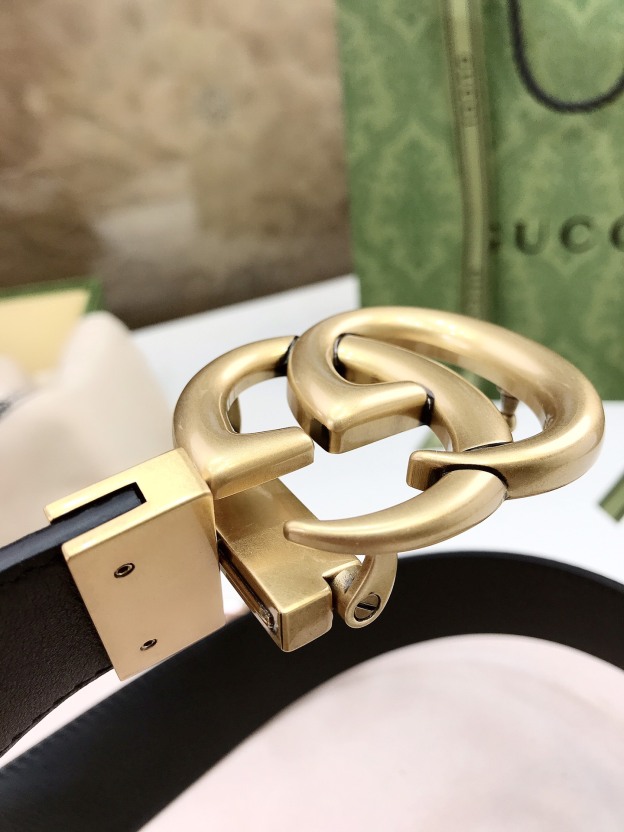 【在庫新登場】Gucci イタリアンテイストベルト「全長約 100cm」