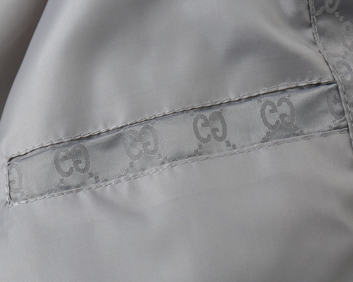 グッチ「Gucci 」秋冬新作メンズフード付きジャケット