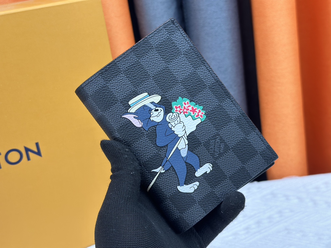 ルイ・ヴィトン パスポートカバー クーヴェルテュール･パスポール