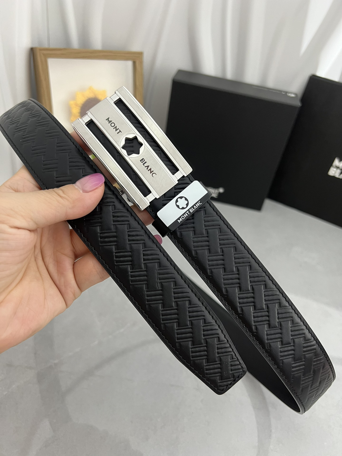 【厳選在庫】Montblanc ビジネスマン正装ベルト「全長約 100cm」