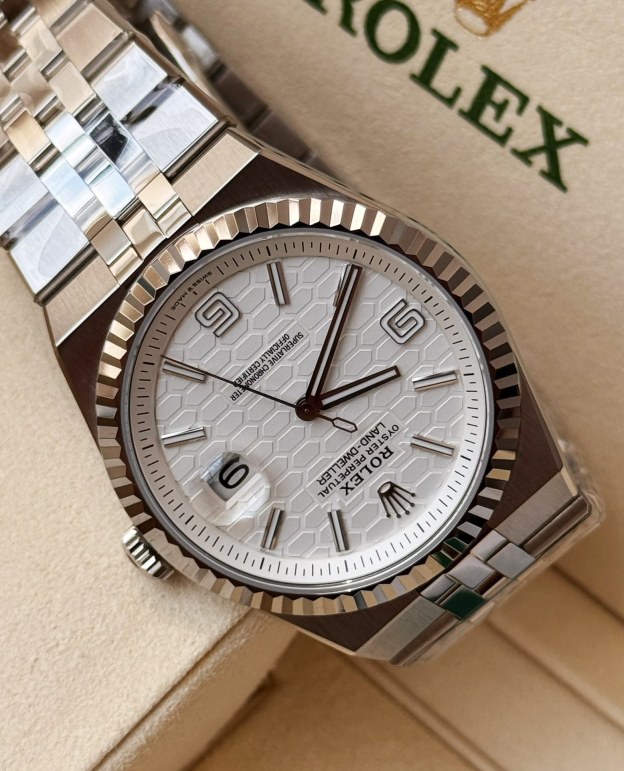 ロレックス「Rolex」‌ランドウェラー 40mm オイスターケース クロノメーター