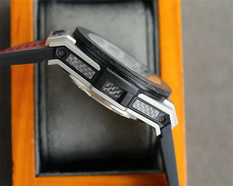 ウブロ「Hublot」ビッグバン シリーズ 45MM