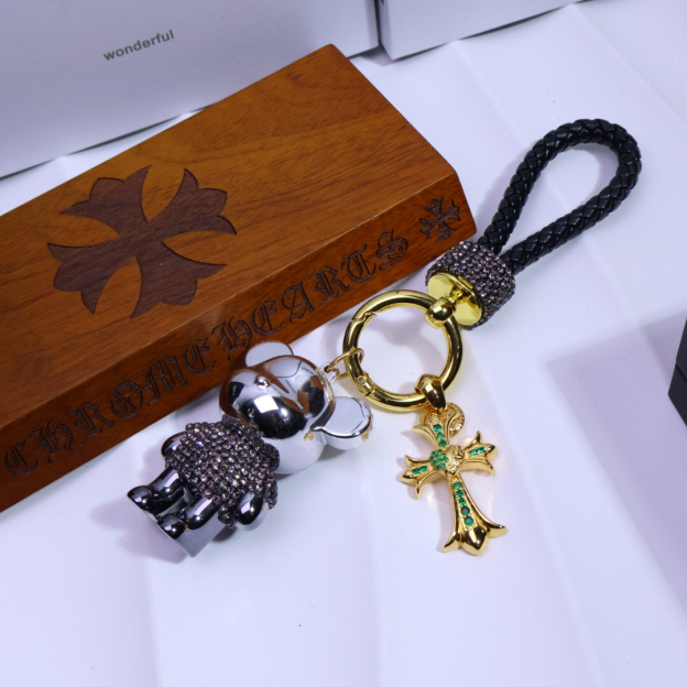 クロムハーツ「Chrome Hearts」キーホルダー＆バッグチャーム - トレンドシンボル