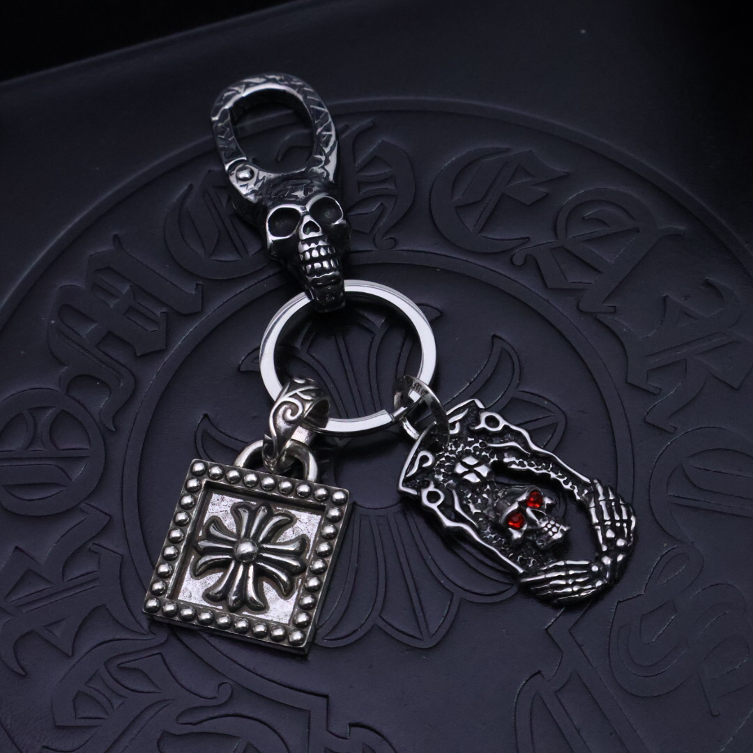 クロムハーツ「Chrome Hearts」キーホルダー＆バッグチャーム - トレンドシンボル