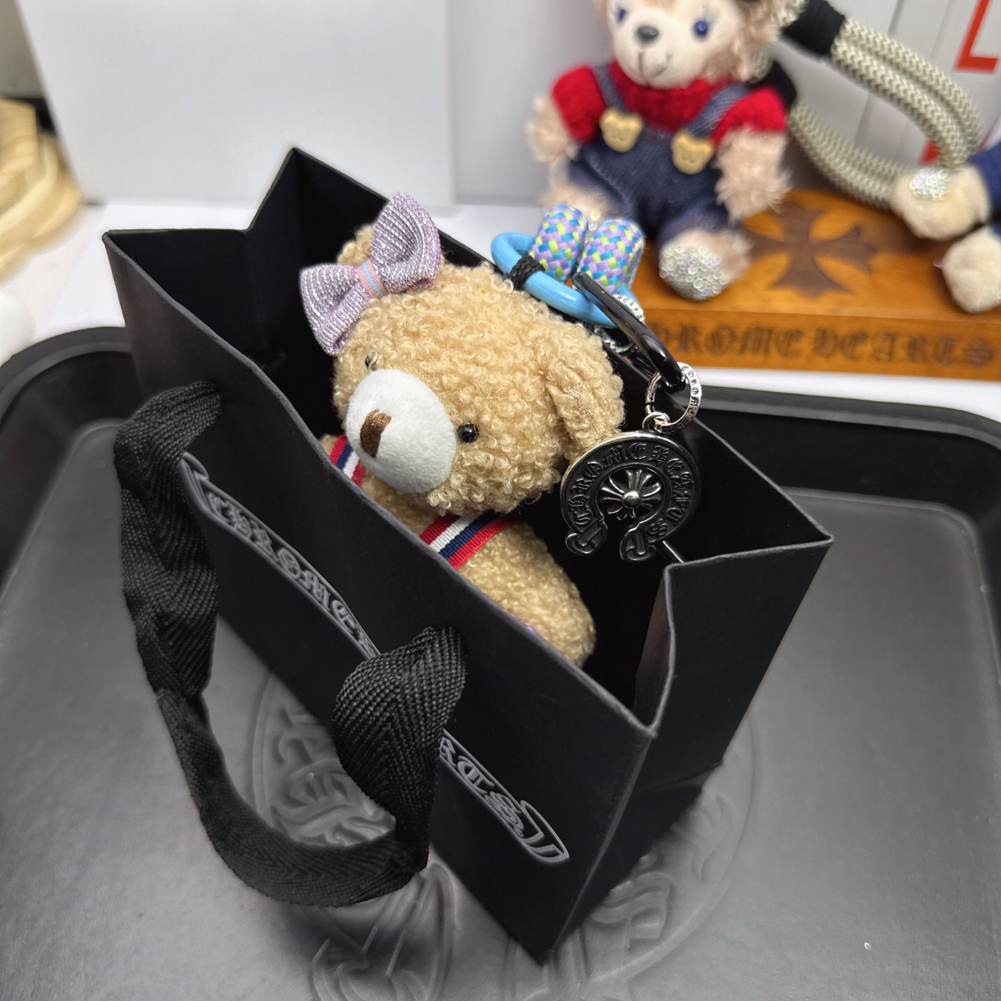 クロムハーツ「Chrome Hearts」バッグチャーム - すべてのトレンドバッグに合わせて、クールでキュートなスタイルを