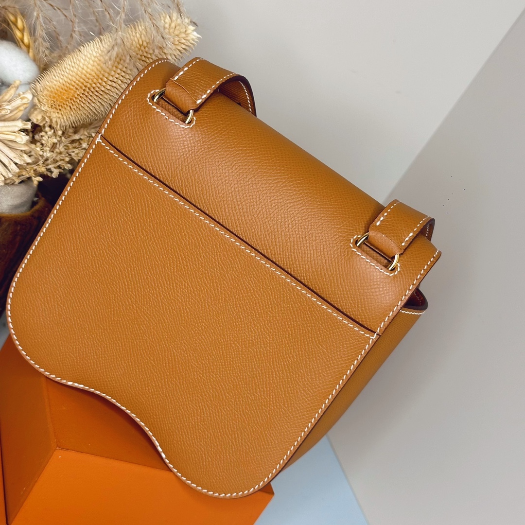 【厳選新入荷】エルメス Della Cavalleria Mini サドル金具クロスボディバッグ「乗馬モチーフ本革ショルダー」