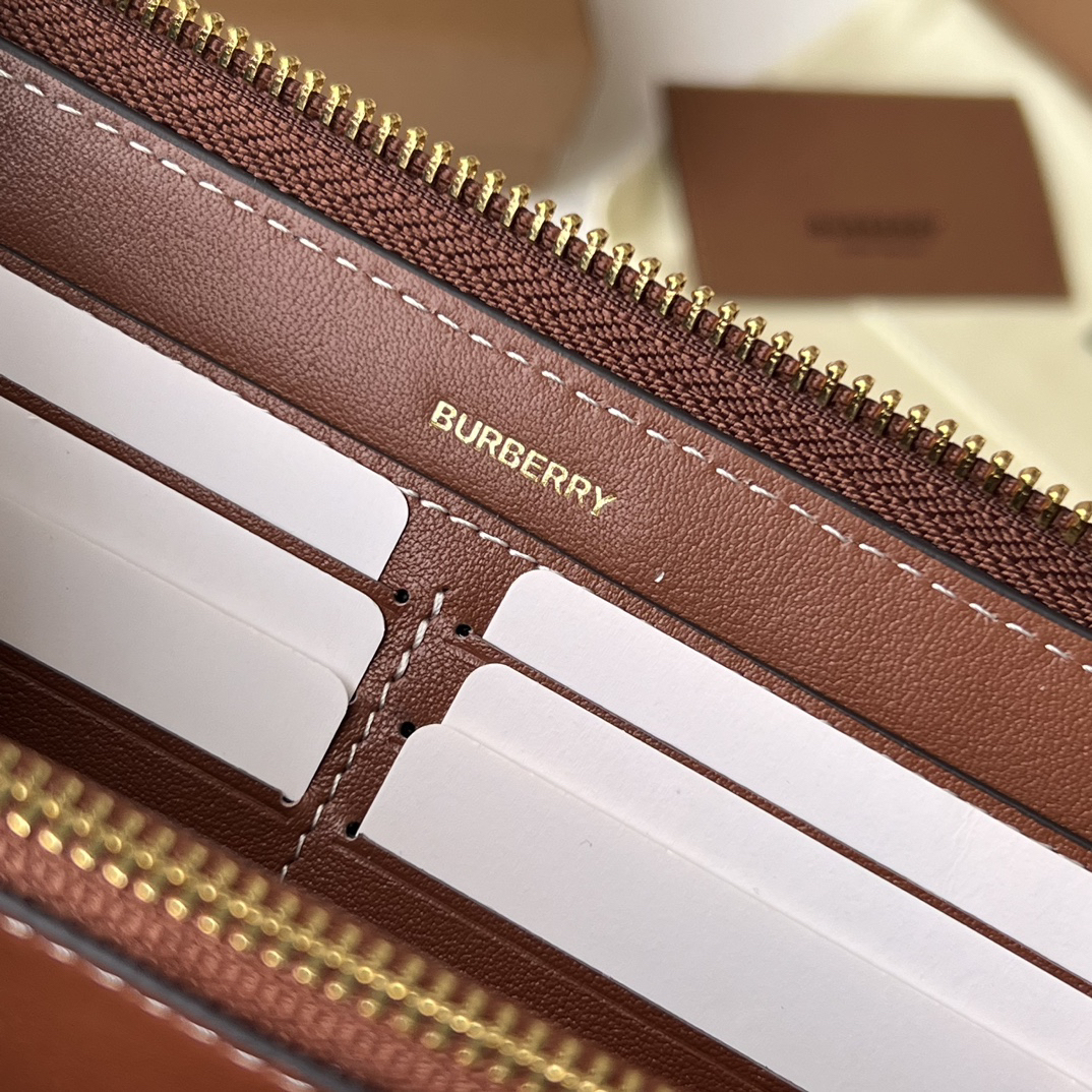 バーバリー「Burberry」チェック エコファブリック フルジップ ウォレット