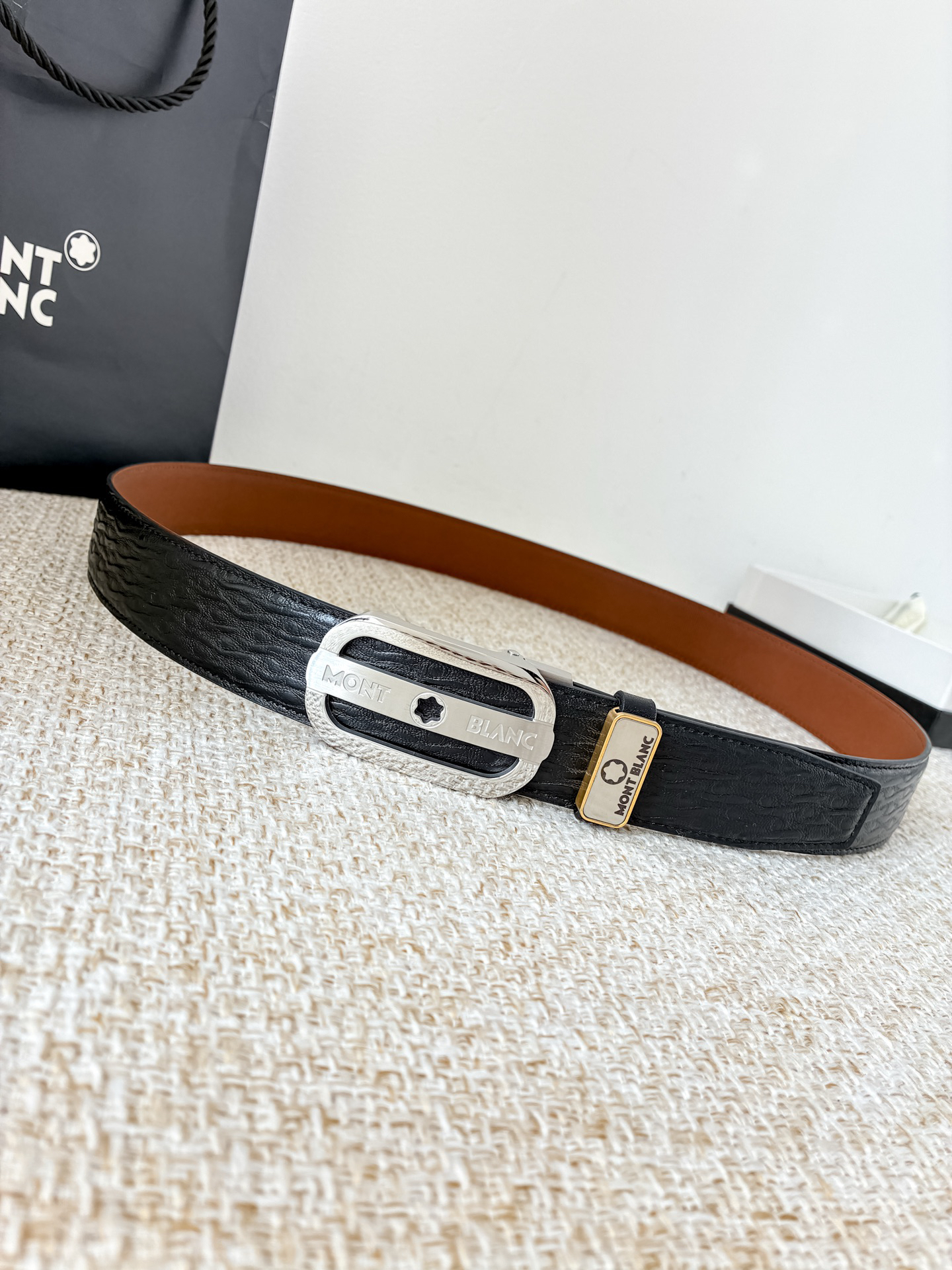 【厳選在庫】Montblanc ビジネスマン正装ベルト「全長約 100cm」