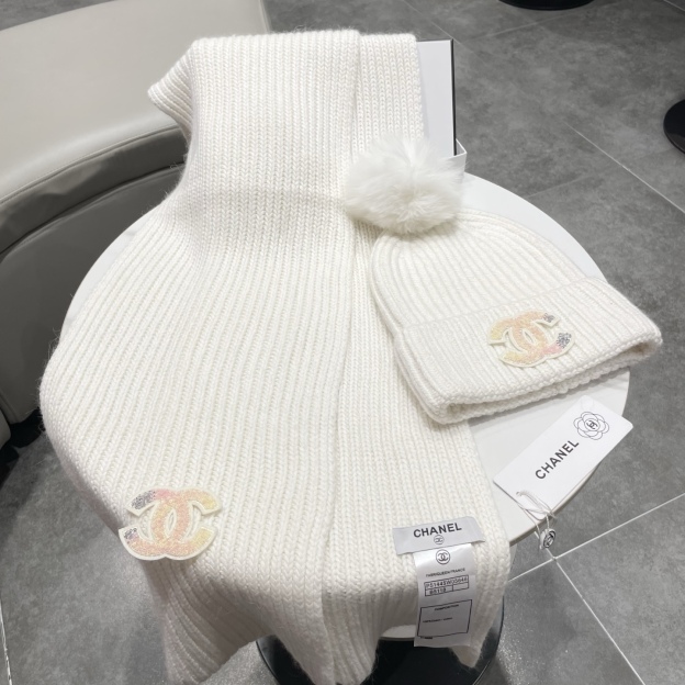 【定番人気】シャネル 秋冬 防寒アクセサリー マフラー＆ハットセット